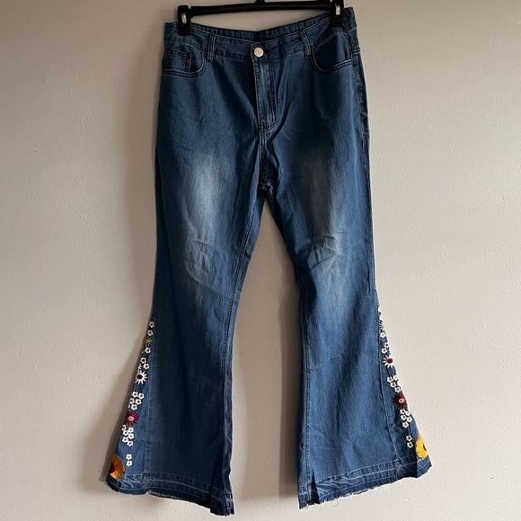 Bohemian High Waister Floral Embroidered Flare Blue Denim Jeans Extra Large - Picture 1 of 11